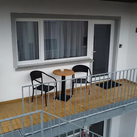 Lejlighed Crown Living - Fuer 2 Personen - Sitzplatz Auf Der Terrasse - Kostenloser Parkplatz - Self Check-in Dornbirn