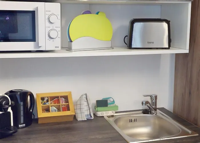 Crown Living - Fuer 2 Personen - Sitzplatz Auf Der Terrasse - Kostenloser Parkplatz - Self Check-in Apartmán Dornbirn